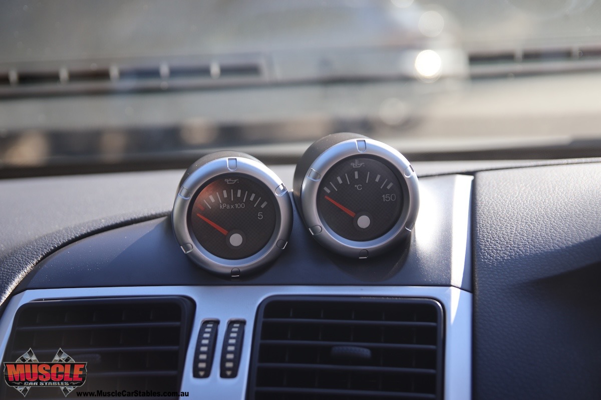 2004 Ford Falcon GT center console gauges