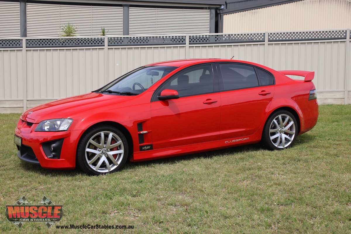2008 VE Clubsport R8 passenger front