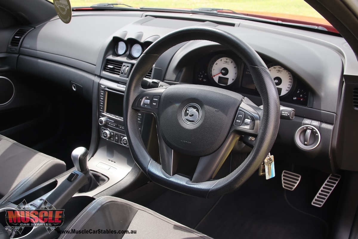 2008 VE Clubsport R8 steering wheel